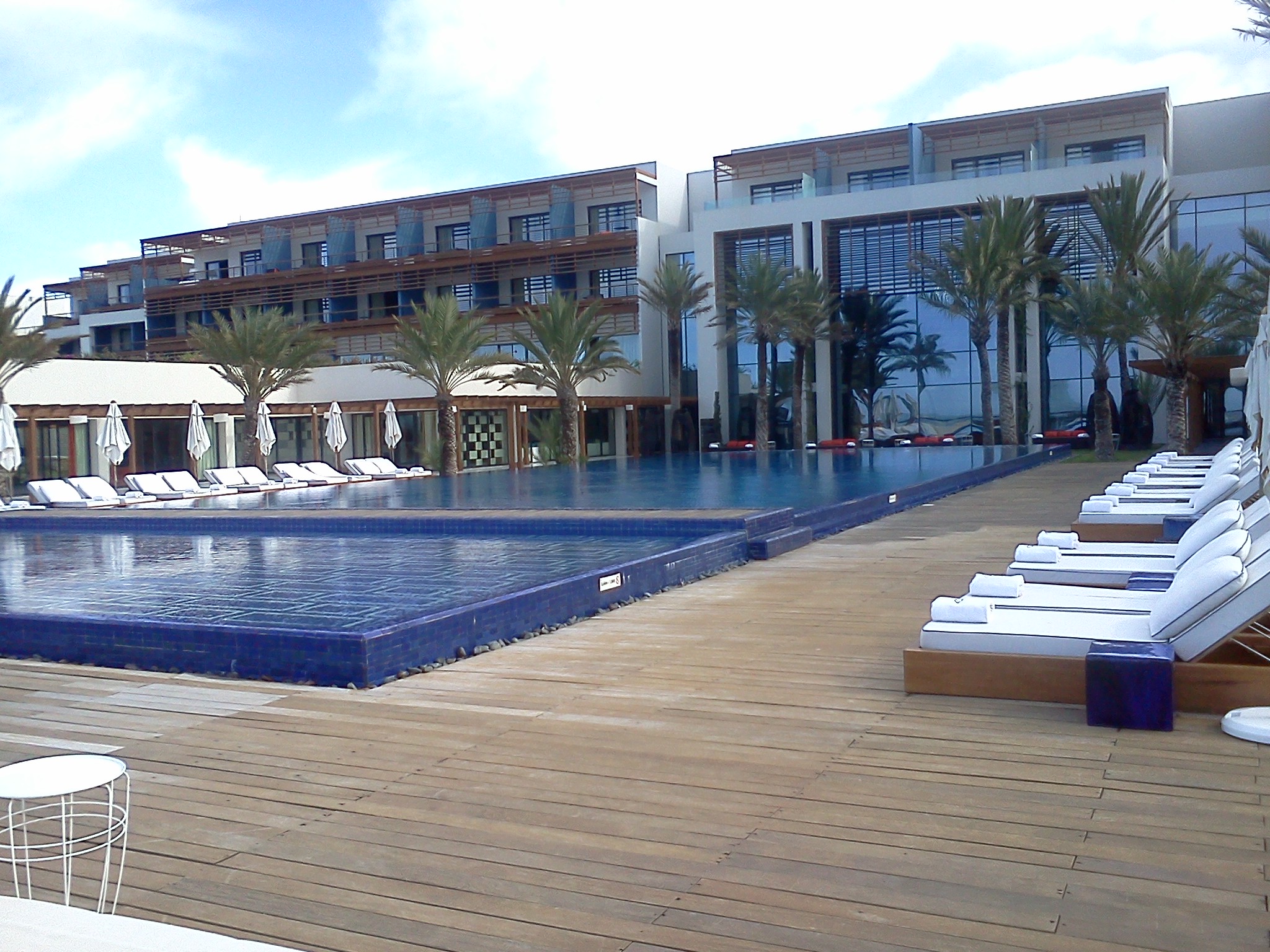 morocco-poolside-view-1